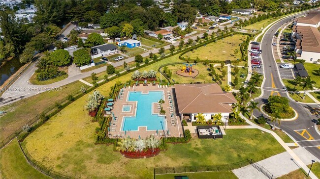 Building Photo - 12150 NW 23rd Ct