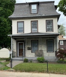 Primary Photo - 68 Central Ave