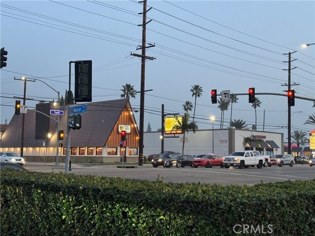 Building Photo - 754 N Shattuck Pl