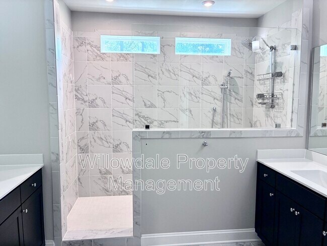 Building Photo - 4321 Mosaic Ct