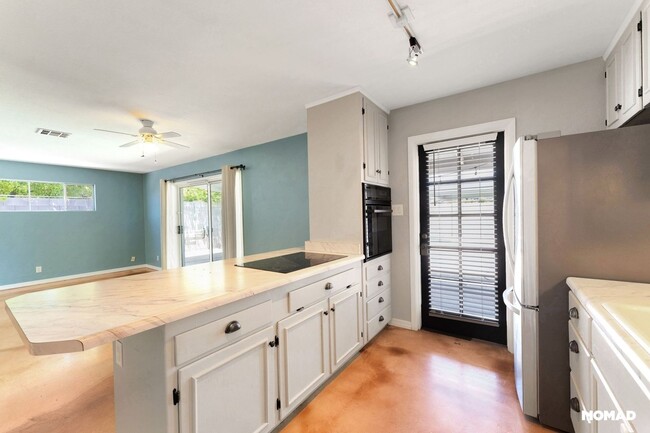 Building Photo - Charming 3BR House in Scottsdale
