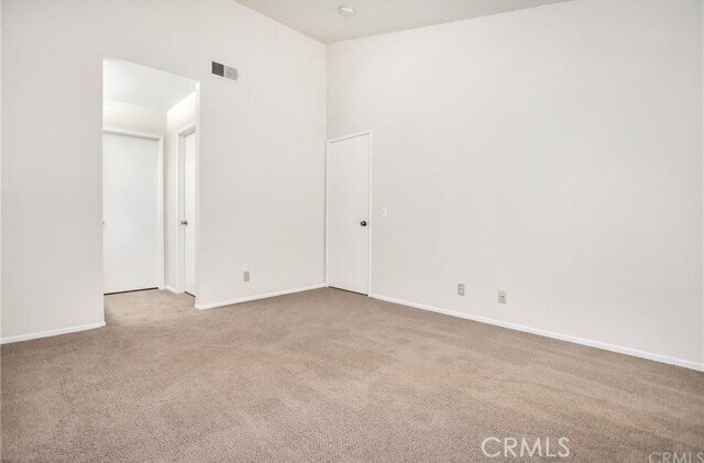 Building Photo - 341 Stanford Ct