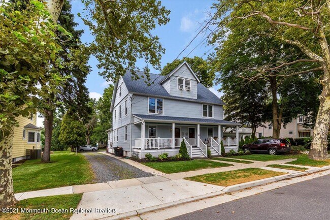 Building Photo - 506 Ludlow Ave