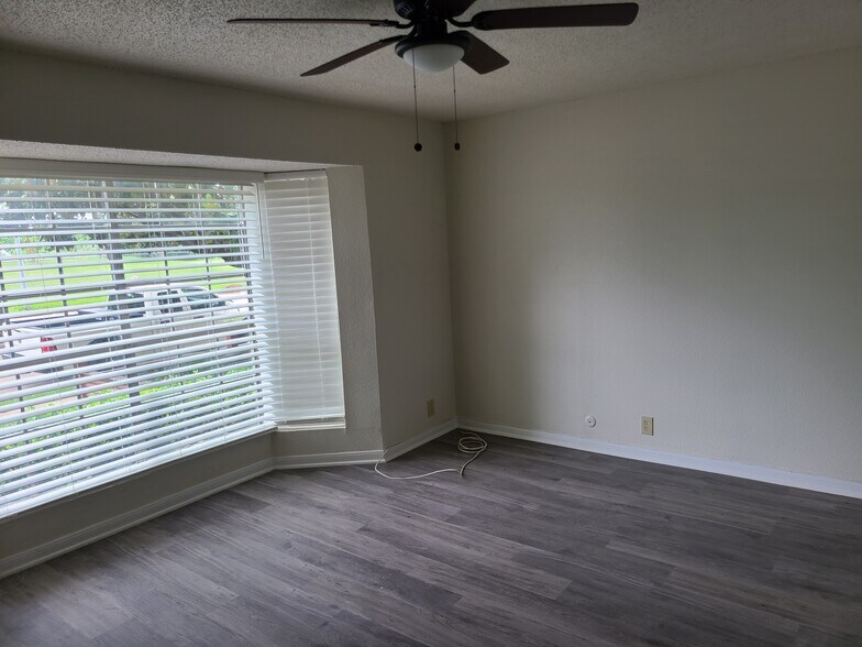 Living Room with Bay Window - 11002 Hammerly Blvd
