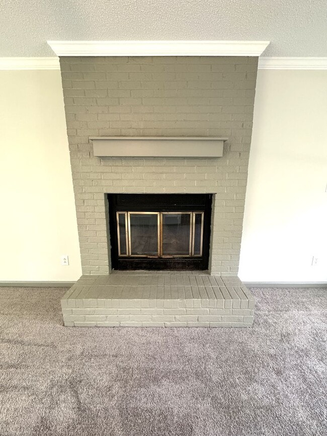 Building Photo - Adorable home located in Southwest side of Jacksonville