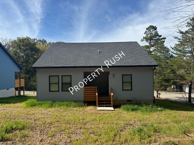 Building Photo - 1852 Wilberforce St