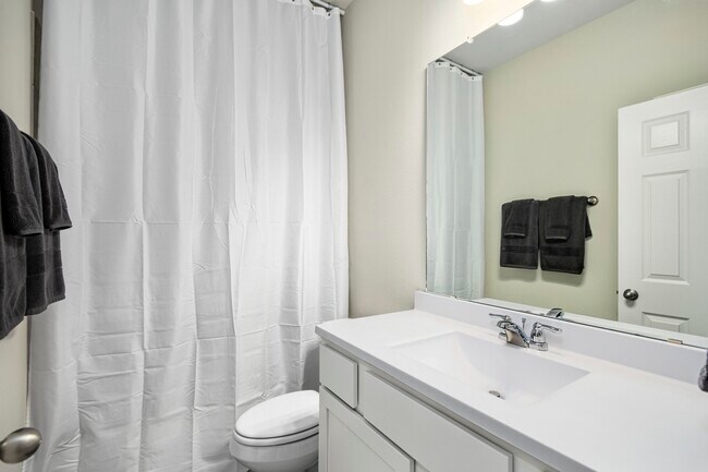 Building Photo - 26019 Babe Ruth Dr