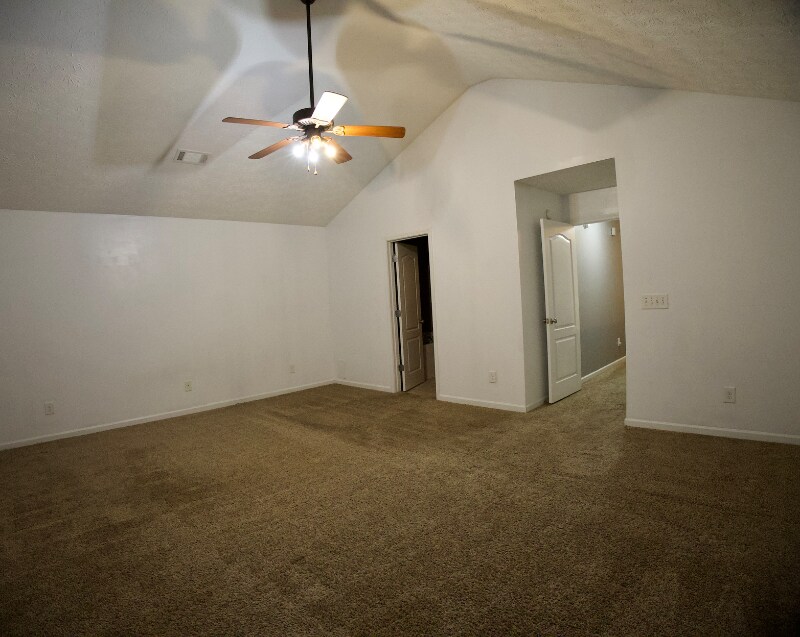 Building Photo - 12 Harding Dr