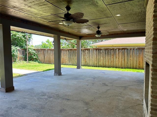 Building Photo - 823 Madrid Dr
