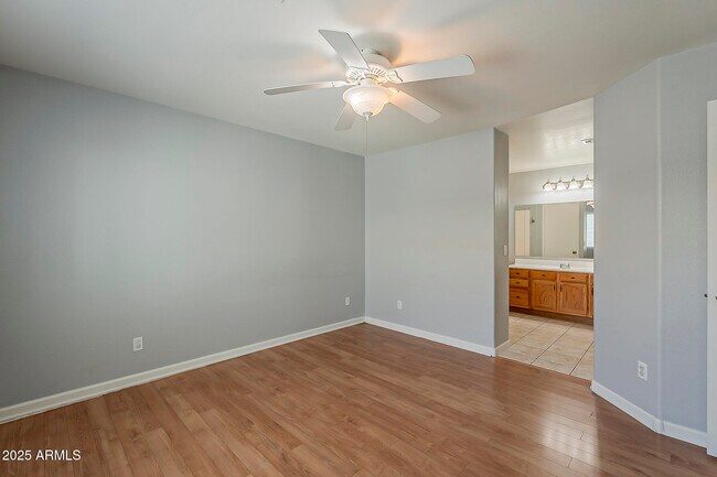 Building Photo - 3029 W Matthew Dr