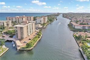 Building Photo - 1160 Hillsboro Mile