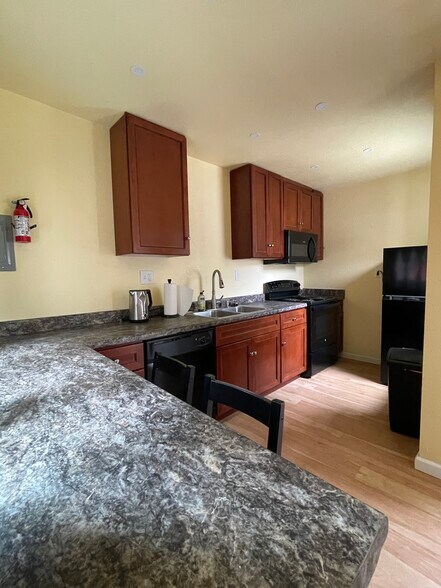 Building Photo - 1746 Sattler Dr