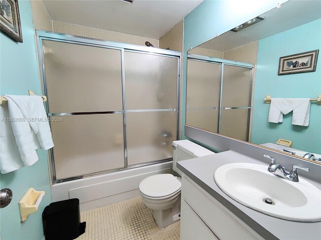 Building Photo - 4117 Bougainvilla Dr