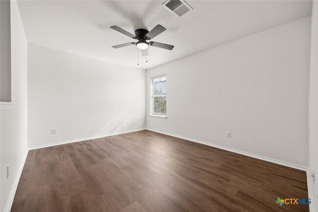 Building Photo - 230 San Felipe Dr