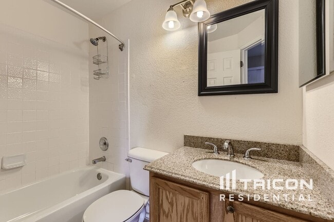 Building Photo - 3856 Rawhide Cir