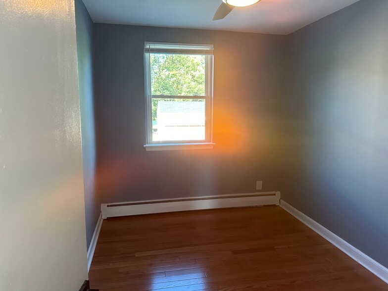 Bedroom 1 - 153 Burmont Rd