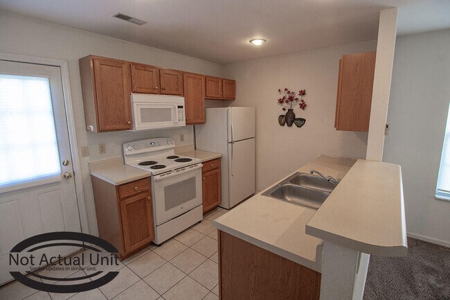 Building Photo - 1413 N Frideriki Dr