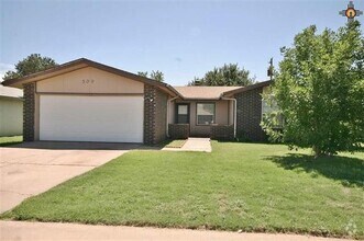 Building Photo - Spacious Newly Remodeled 3 Bed! Sandia Sch...