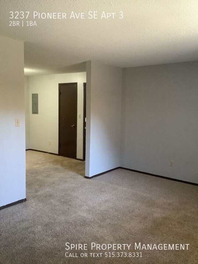 Building Photo - Rustic Ridge 2 Bedroom Apartment Water Paid