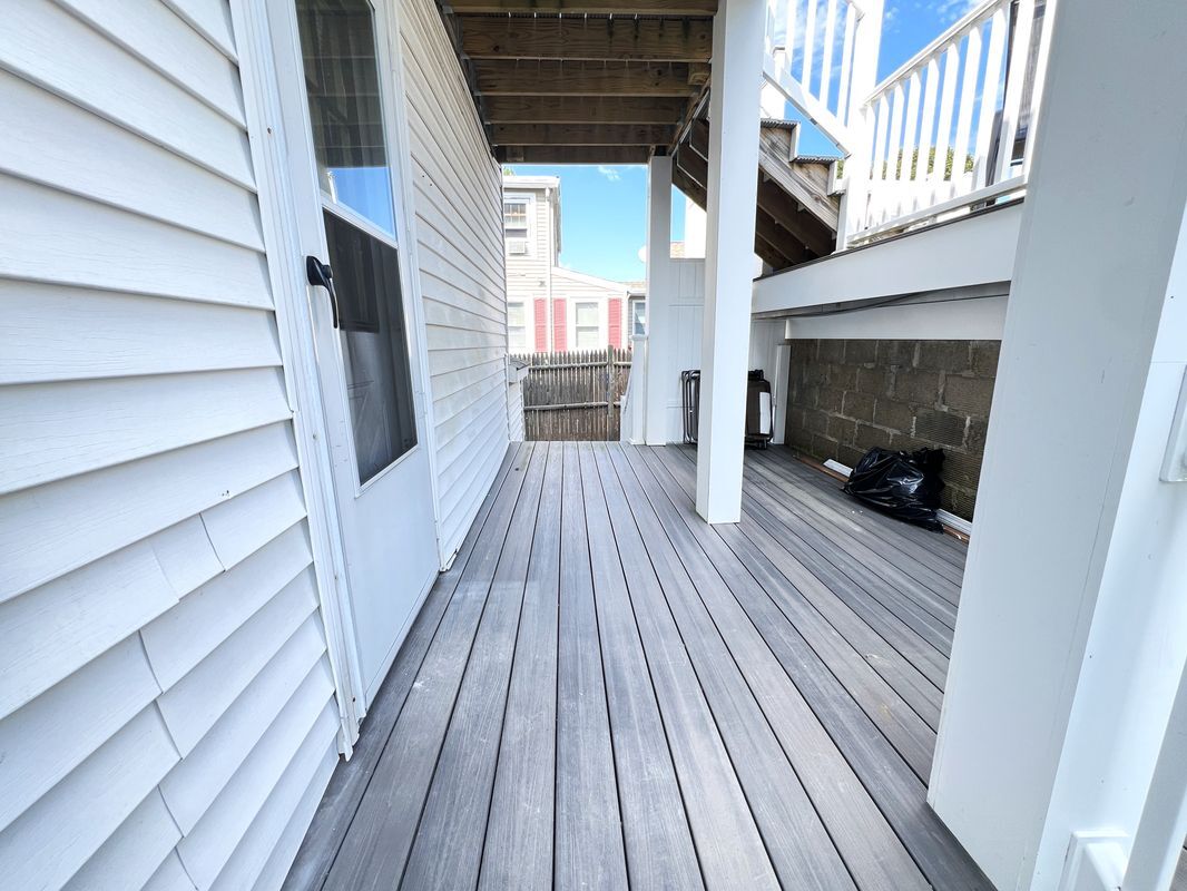 Building Photo - 1 Mill St Ct