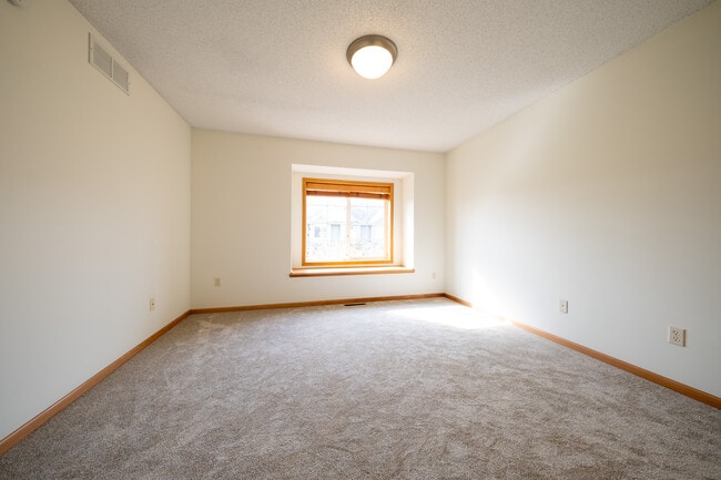 Building Photo - 14137 Wilds Path NW