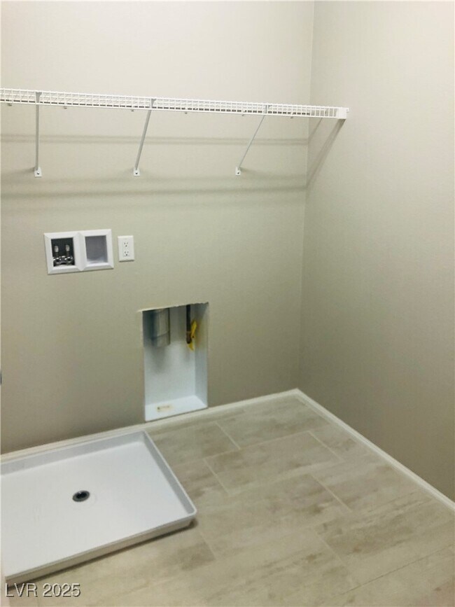 Building Photo - 7108 Adrian Peak St