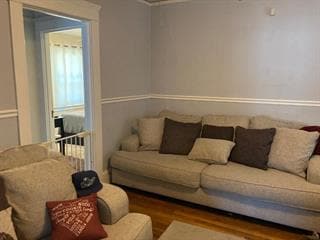 Building Photo - 1539 W Willow St