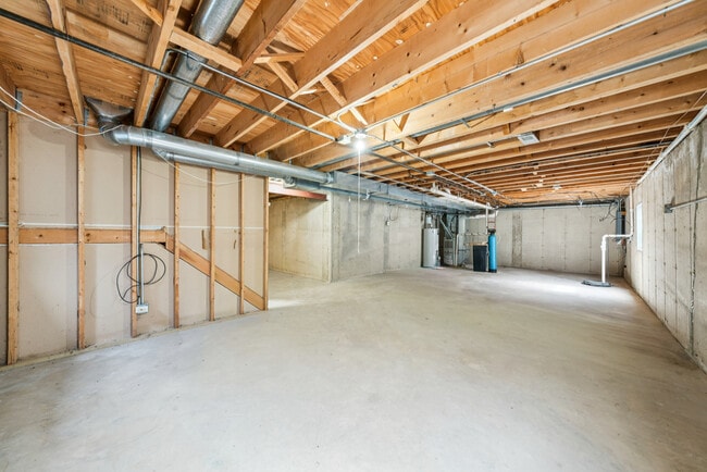 Building Photo - 11683 Joan Ave