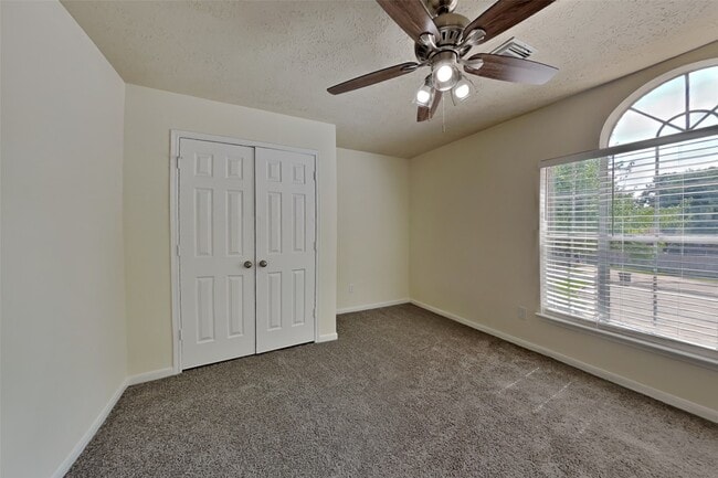 Building Photo - 3746 Havenmoor Pl