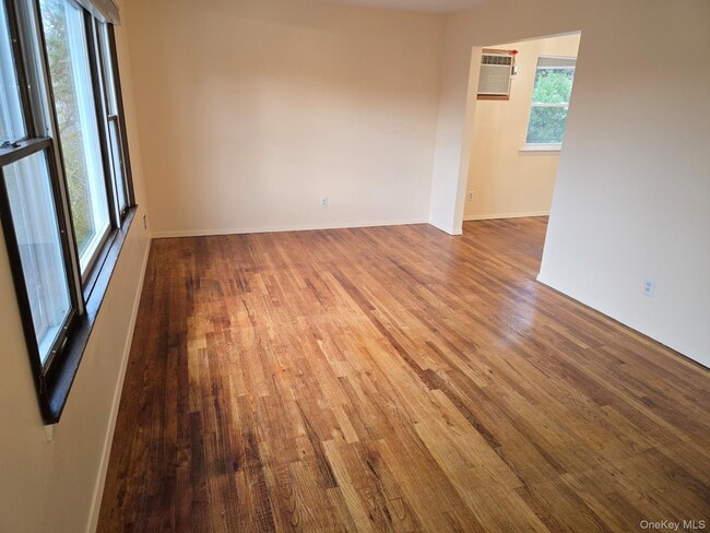 Building Photo - 36 Broadway