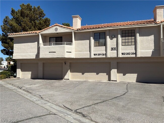 Building Photo - 2635 S Durango Dr