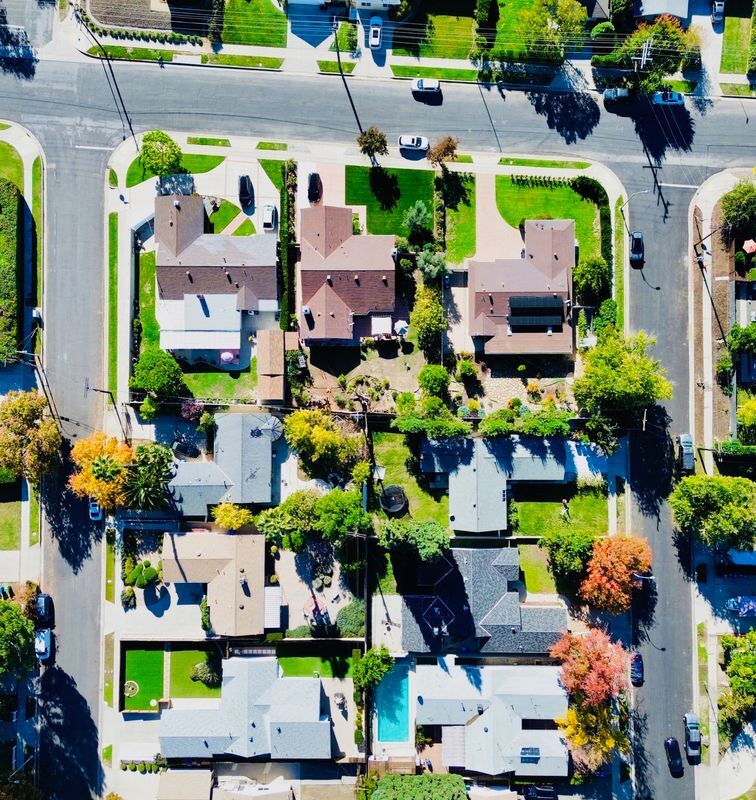 Building Photo - 23813 Calvert St