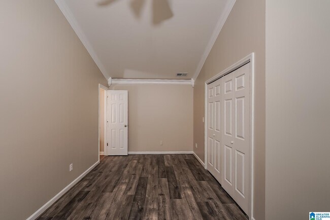 Building Photo - 2812 Lambert Cir