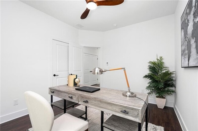 Building Photo - 173 Brush Creek Ct