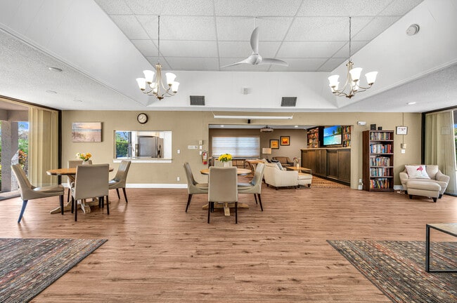 Building Photo - 3811 Arelia Dr
