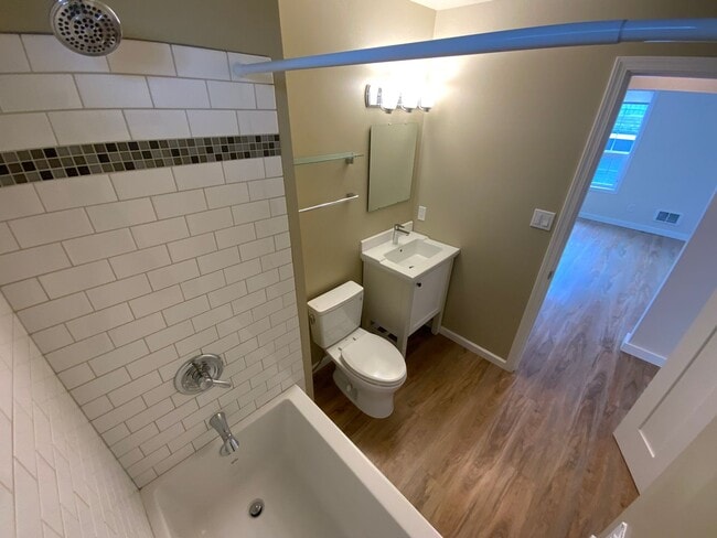 Building Photo - 3827 Wetmore Ave