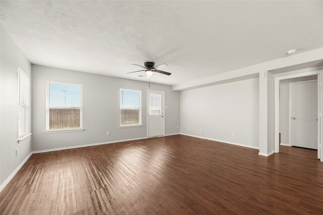 Building Photo - 7634 Appleberry Dr