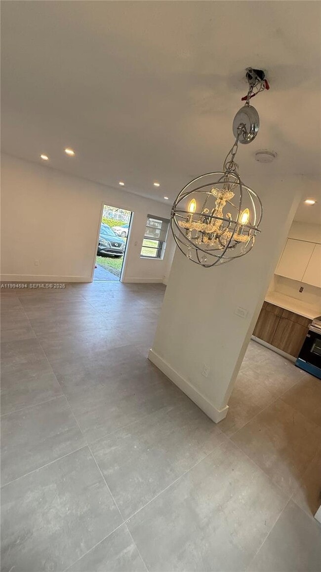 Building Photo - 2430 NE 188th St