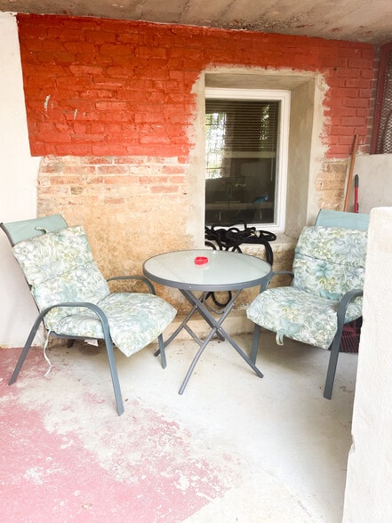 Front area - 3548 Rock Creek Church Rd NW