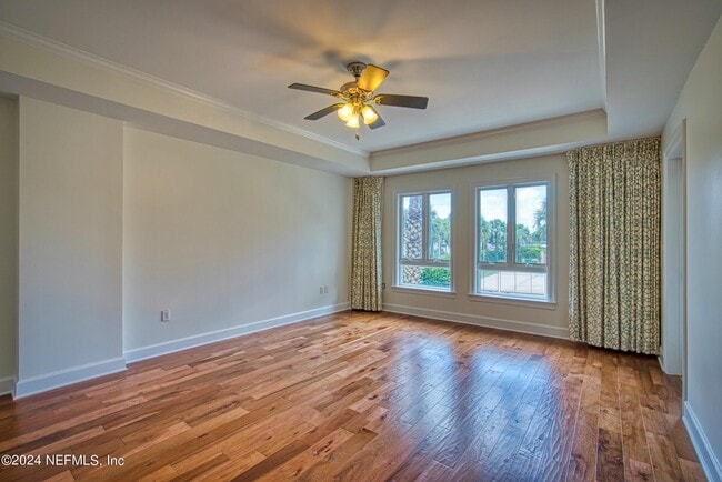 Building Photo - 525 3rd St N