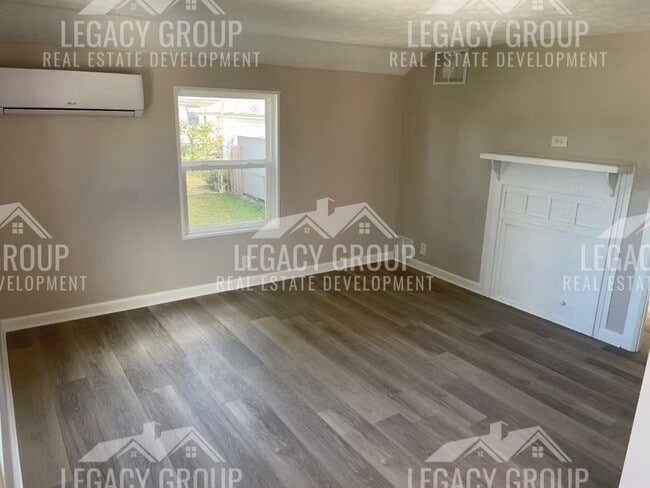 Building Photo - 2216 Mt Vernon Ave