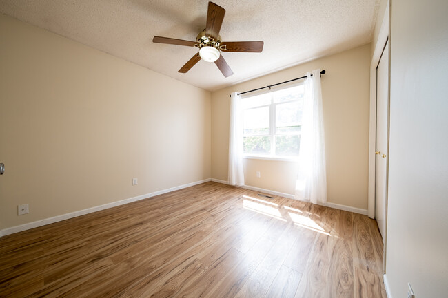 Building Photo - 15649 Crestone Path