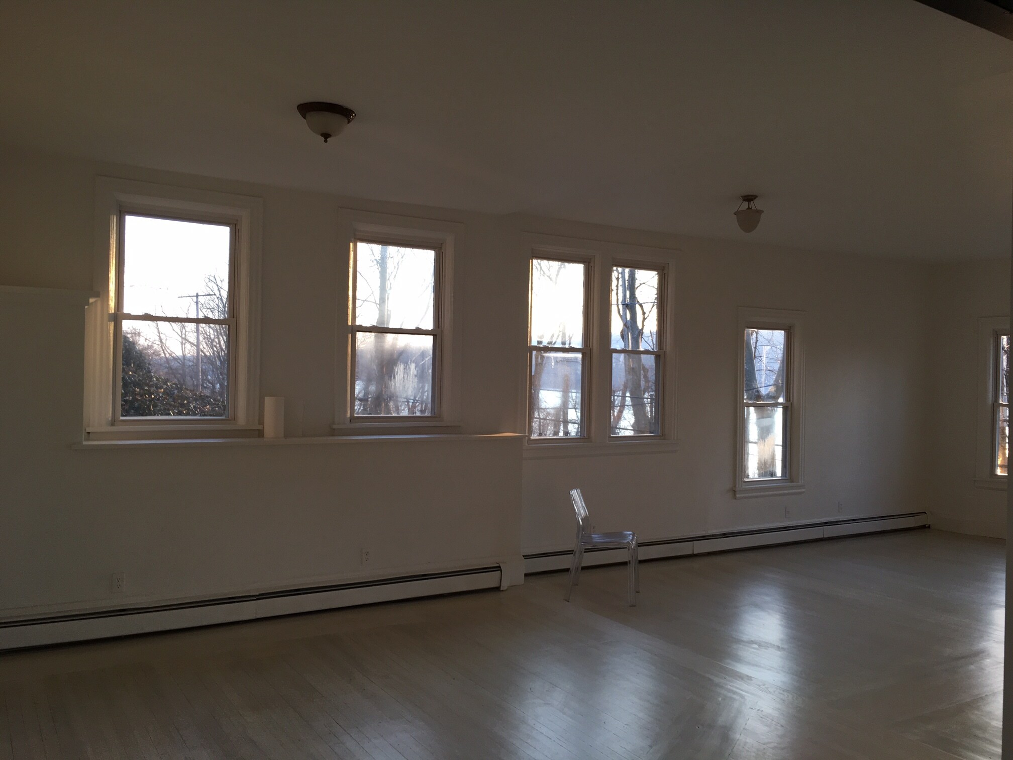 Building Photo - 280 Warburton Ave