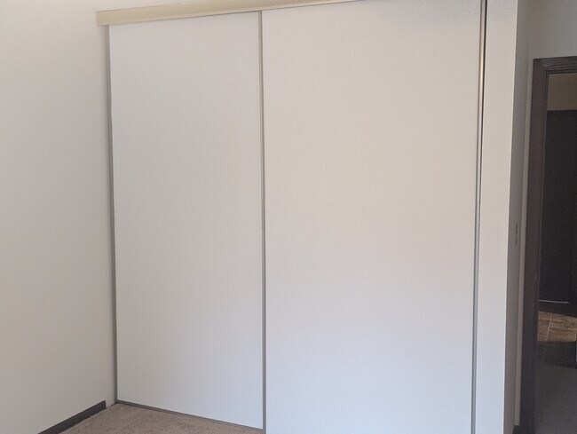 Building Photo - Wright Way Property