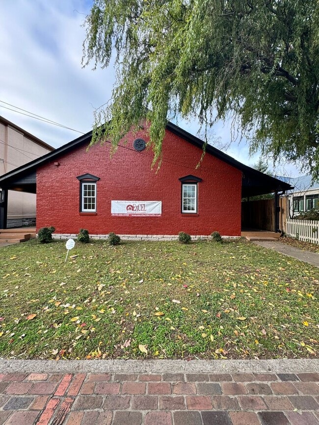 Building Photo - Beautiful 1 Bed, 1 Bath Located in Historic Germantown w/ Flexible Lease Terms!