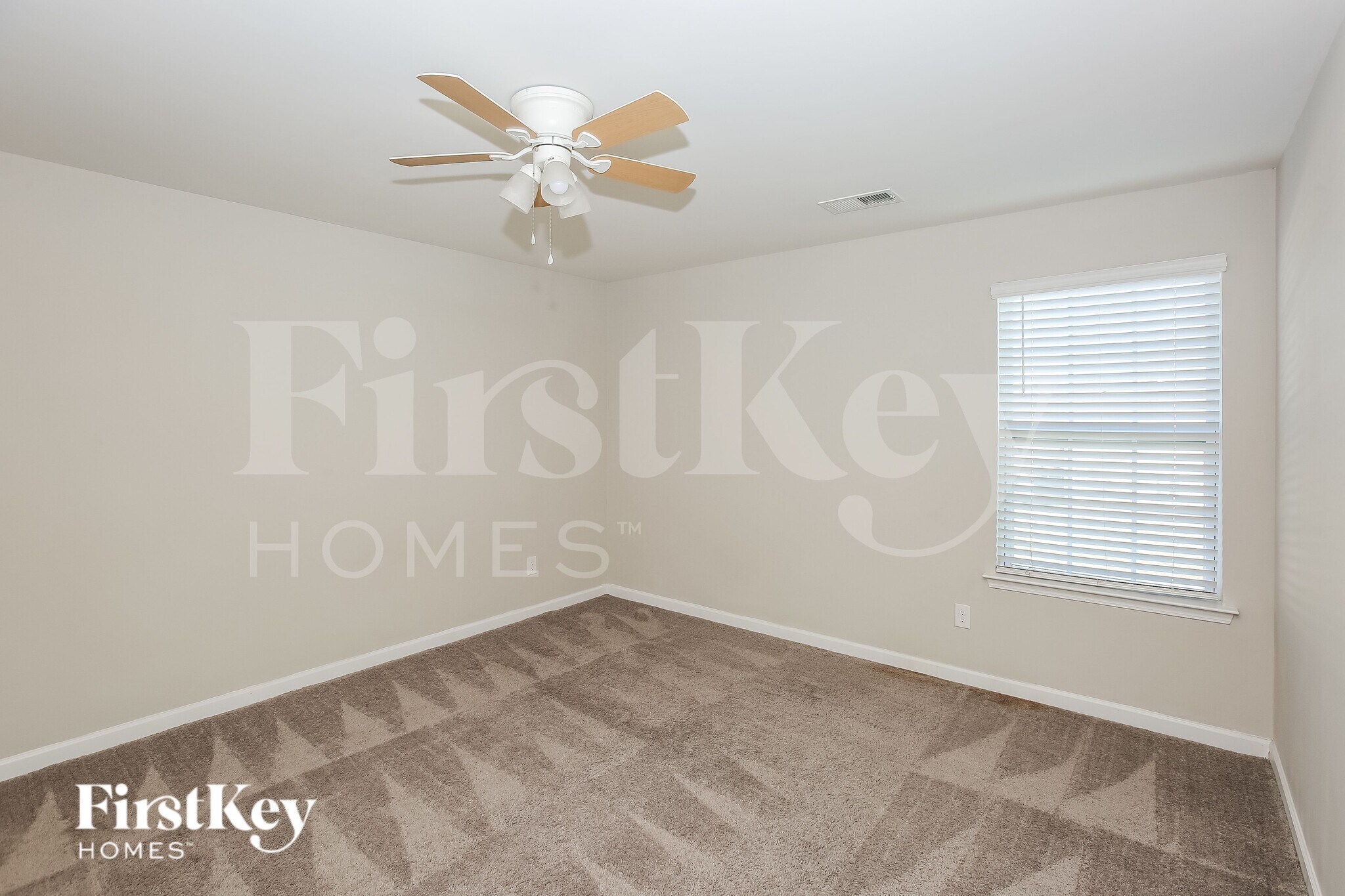 Building Photo - 1709 Savory Ln
