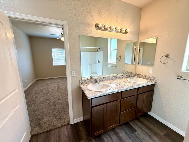 Building Photo - Beautiful 4-Bedroom Home for Rent in Cerba...