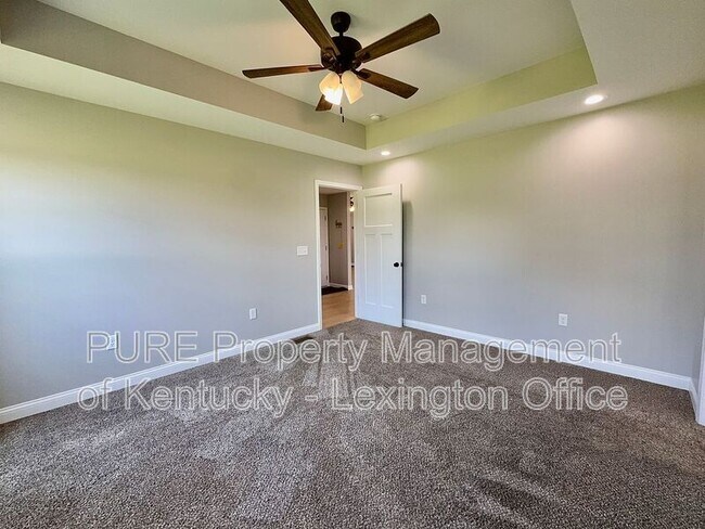 Building Photo - 189 Page Dr