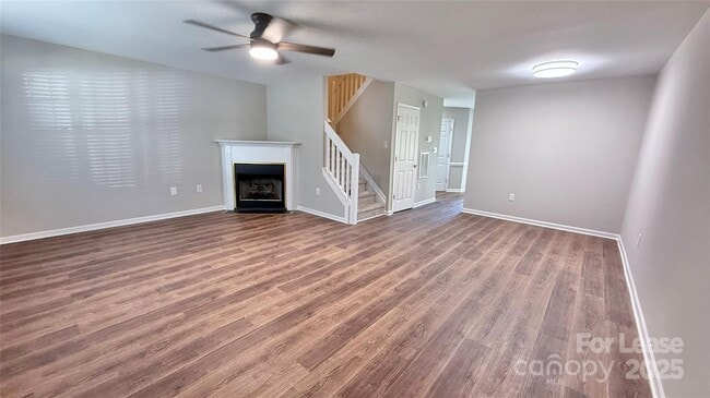Building Photo - 12571 Bluestem Ln