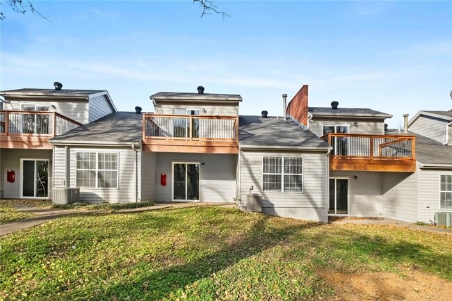 Building Photo - 2066 N Kantz Ln